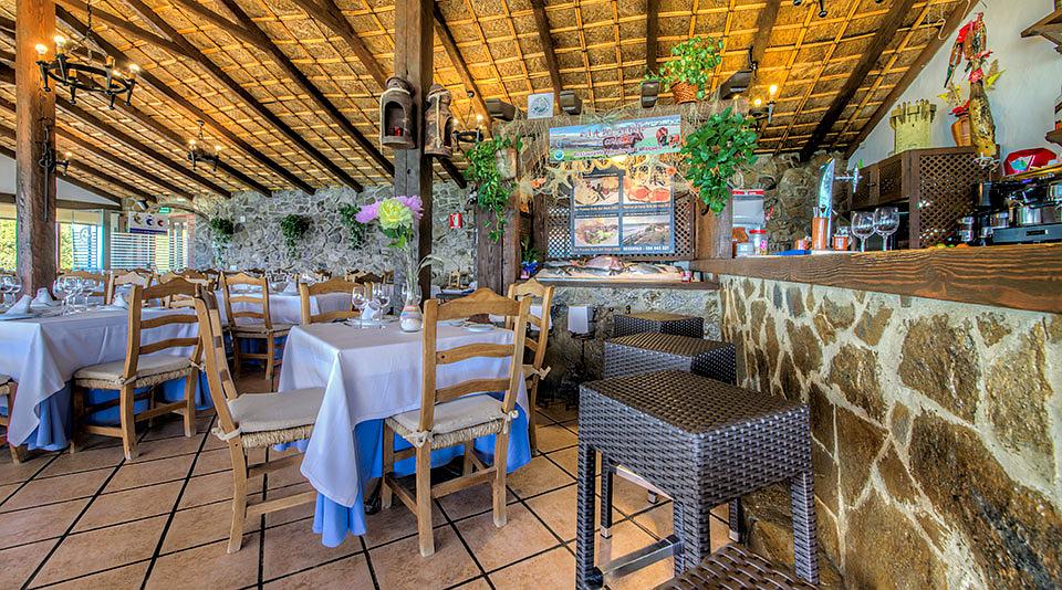Restaurante El Mirador Gastronomía Andaluza El Roqueo (Conil) Restaurante El Mirador Gastronomía Andaluza El Roqueo (Conil)