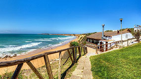 Vixta exterior y Playa - Restaurante El Mirador (Conil)